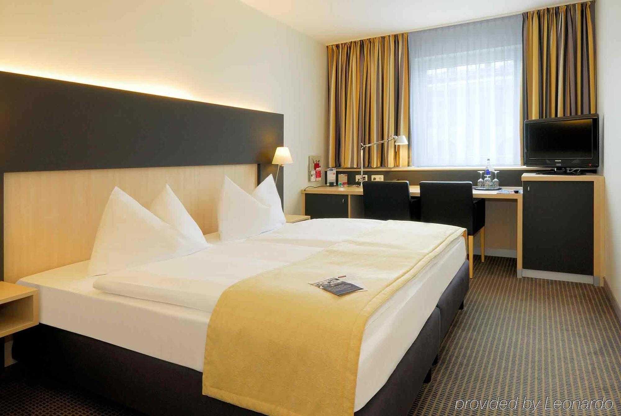 Mercure Hotel 4*